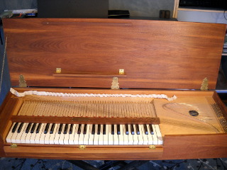 1967 Zuckermann Clavichord (04220)