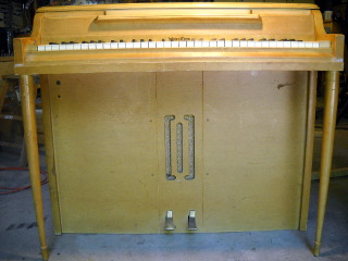 Wurlitzer 700 (15271)